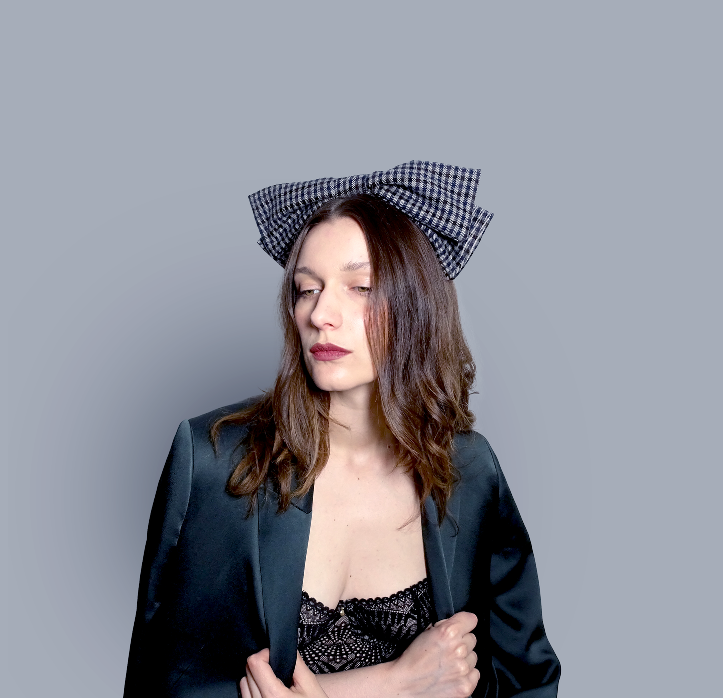 Le Serre-Tête Anastasia Carreaux
